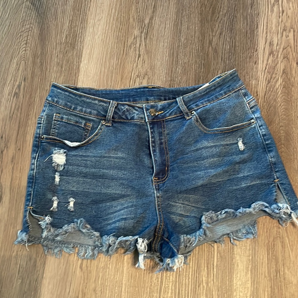 Jean shorts, size L